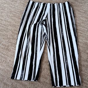 Dennis Basso Printed luxe black striped pants.